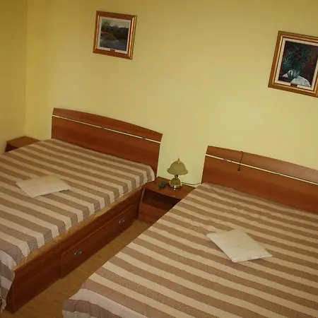 Apartament Complex Hera 아파트 *